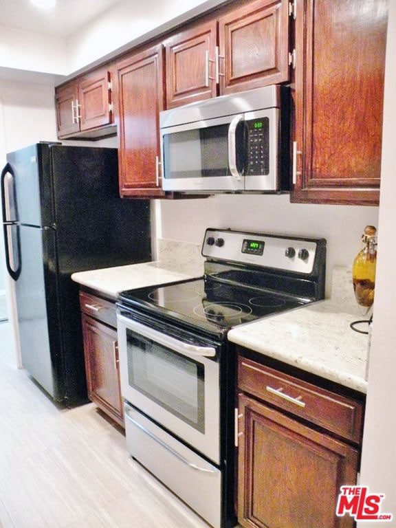 Photo - 1424 Amherst Ave