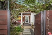 Photo - 1613 Cabrillo Ave House