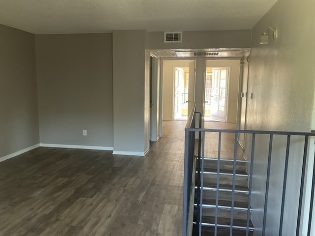 Photo - 1627 NFairoaks Ave Apartment
