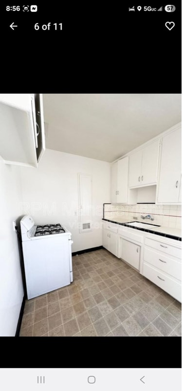 Photo - 5404 La Mirada Ave