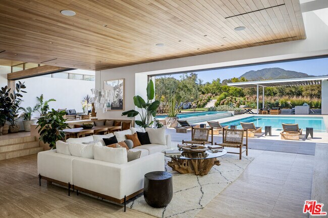 Photo - 28837 Selfridge Dr