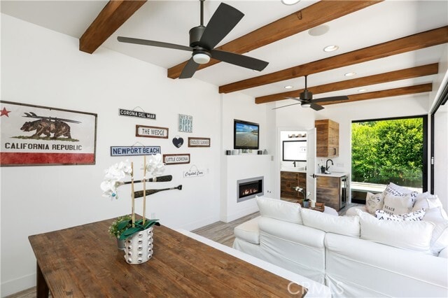 Photo - 527 Seaward Rd