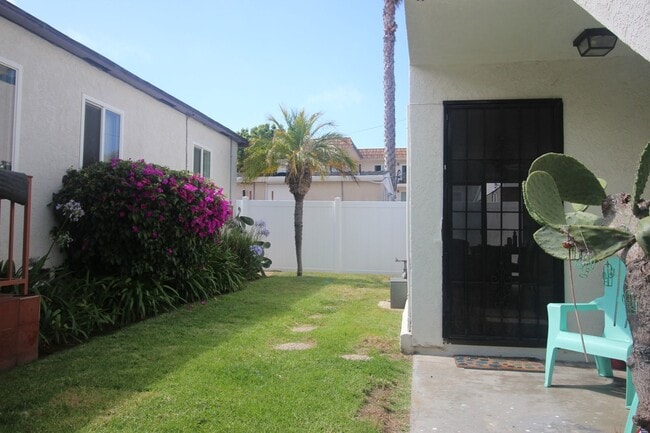 Building Photo - AVAILABLE NOW! 3 BLOCKS TO MISSION BAY! 2B... Unit 3989 #1 Rental