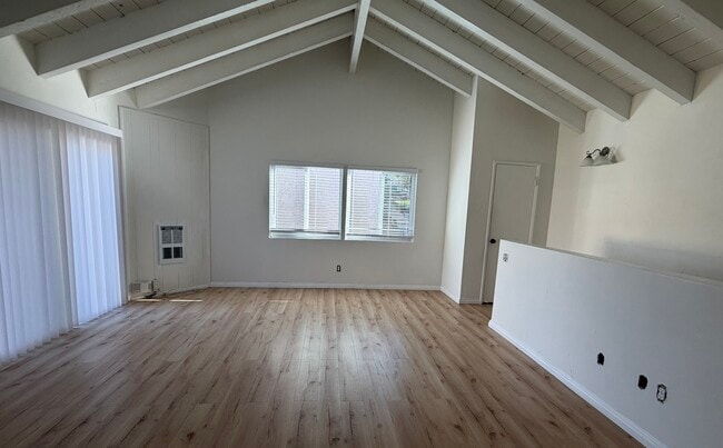 Building Photo - 1921 Harriman Ln Unit #2