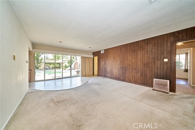 Photo - 315 E Las Flores Ave