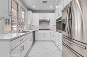 Photo - 309 N Almont Dr
