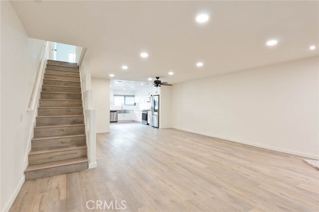 Building Photo - 10215 Variel Ave