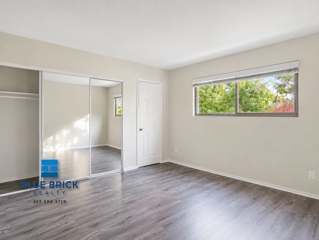 Photo - 11840 Kittridge St Unit 6
