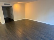 Photo - 434 S Canon Dr