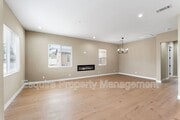 Photo - 545 Carty Dr