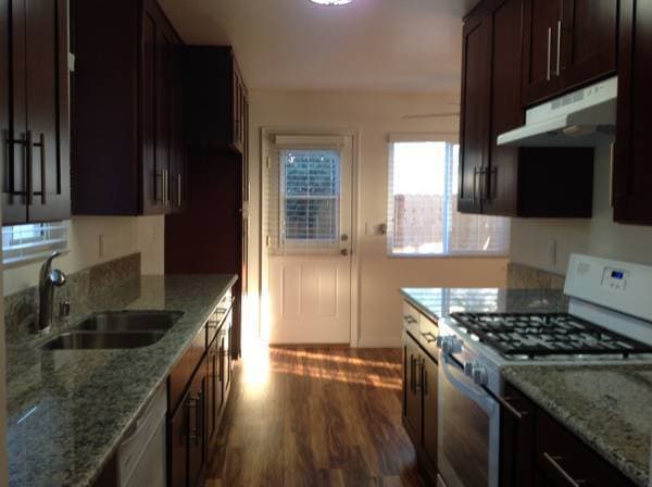 Beautiful Canyon View Home on a Cul de Sac - Beautiful Canyon View Home on a Cul de Sac