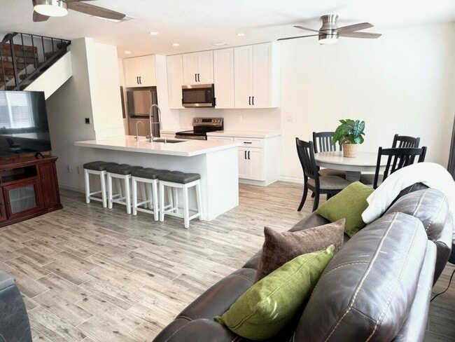 Photo - 72619 Thrush Rd Unit 2