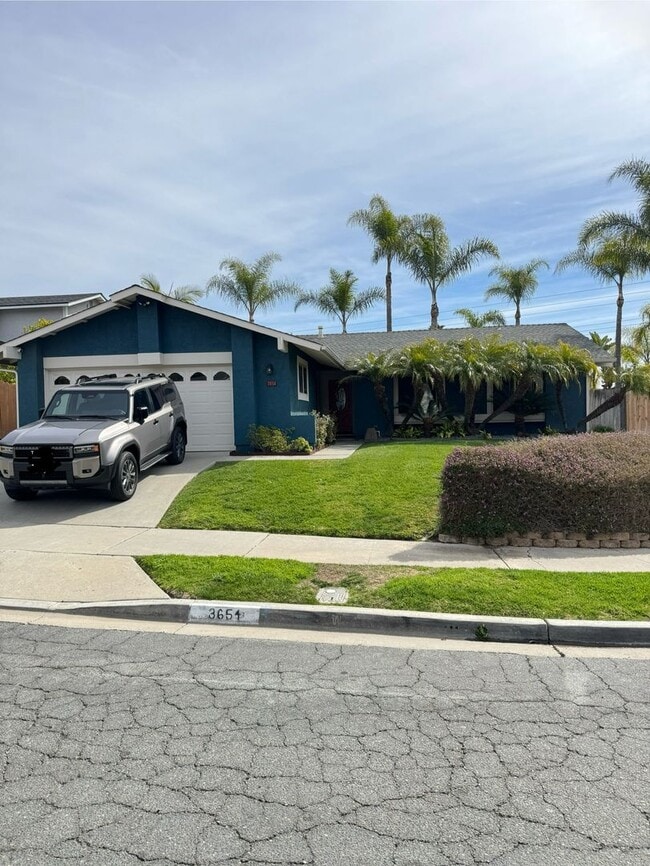 Photo - Beautiful 3 bedroom 2 ba Home in Oceanside