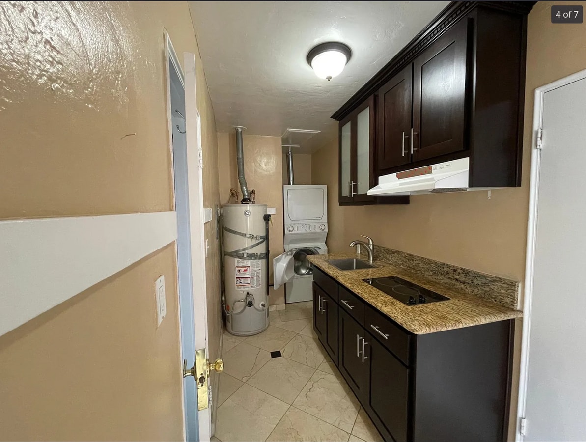 Photo - 1062 S Corning St Unit Upper