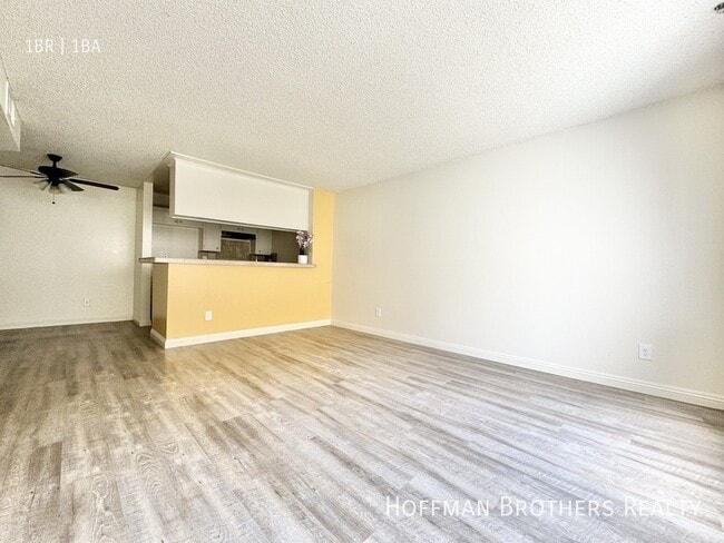 Photo - 9233 Van Nuys Blvd Unit 209