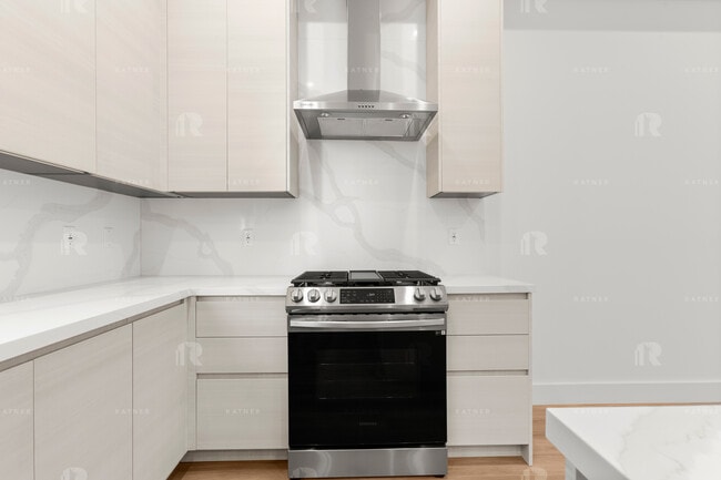 Photo - 1539 - 1547.5 Hi Point St Unit 1545.5