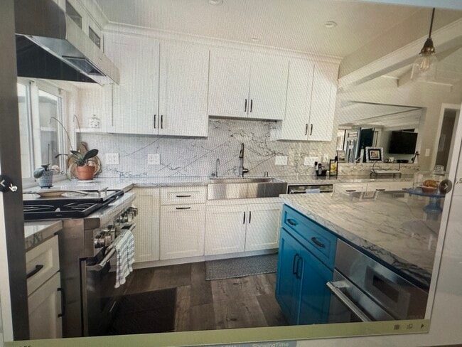 Building Photo - 2805 Calle Aventura Rental