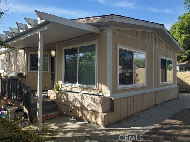 Building Photo - 32531 Crescent Ave