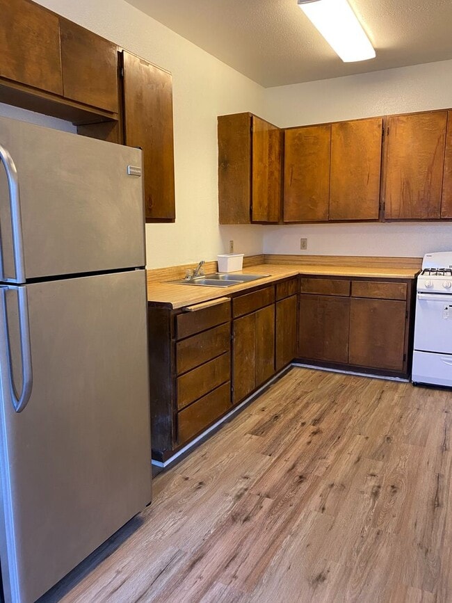 Photo - 461 W Colorado St Unit 461 #09