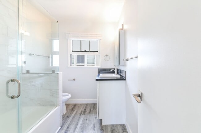 Photo - 241 Bonito Ave Unit 05