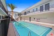 Photo - 115 N Oak St Apartment Unit 28