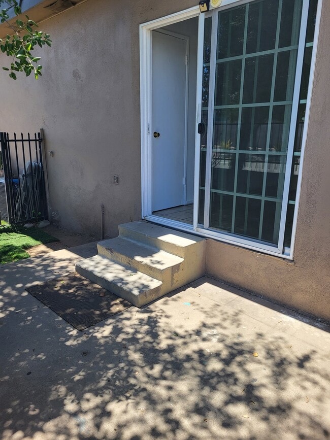 Photo - 7002 Linda Vista Rd Unit 2