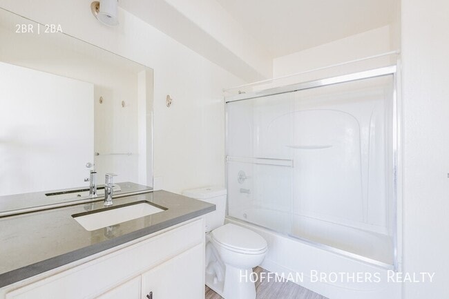 Photo - 251 Robinson St Unit 207