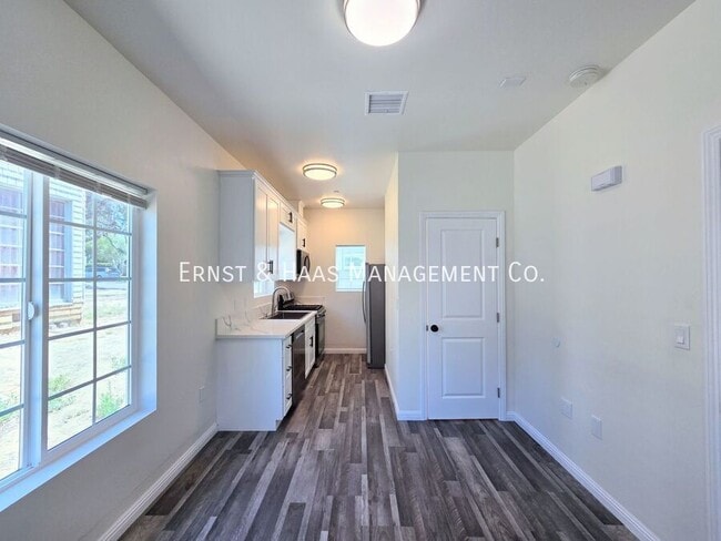 Photo - 4169 Country Club Dr