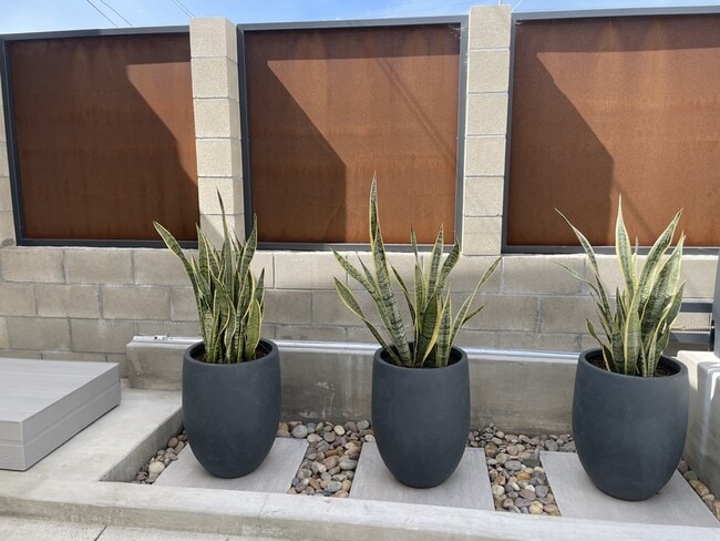 Photo - 3358 Bancroft St