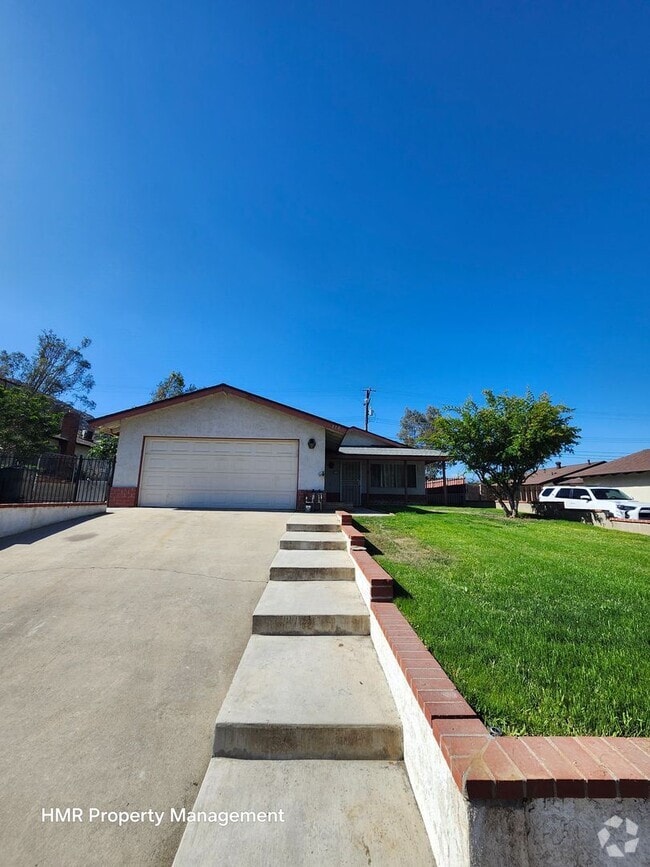 Building Photo - Beautiful House Norco