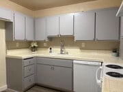 Photo - 2706 Voorhees Ave Apartment Unit 4