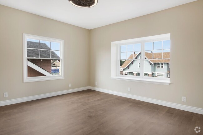 Building Photo - 1238 S Bonnie Brae St Unit 2nd-Floor Duplex Rental