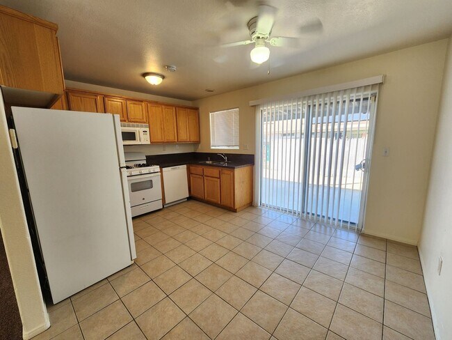 Photo - Spacious 3 Bedroom 2 Bathroom available now!