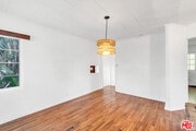 Photo - 7854 Goll Ave