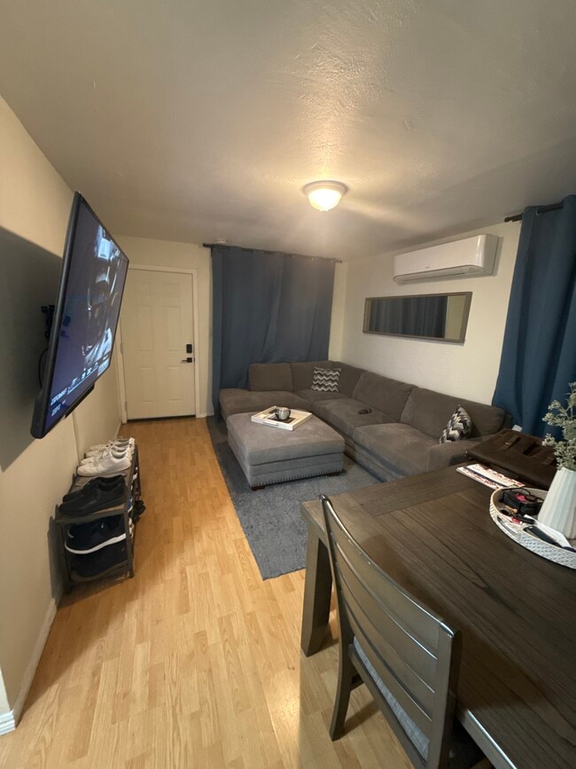 Building Photo - 7324 Milton Ave