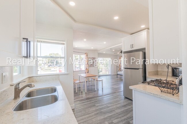 Photo - Charming 2-Bedroom Home in Los Angeles