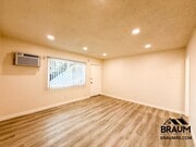 Photo - 15546 Vanowen St Unit 5