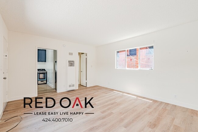 Photo - 439 S Catalina St Unit 8