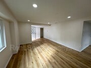 Photo - 747 E Benbow St