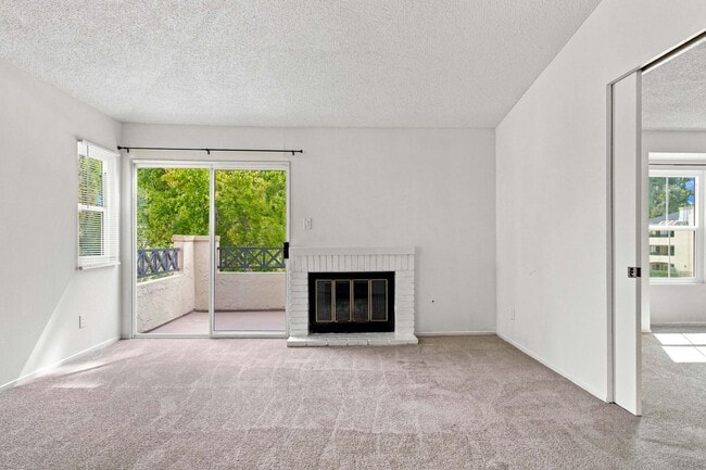 Photo - 787 Brookstone Rd Unit 301