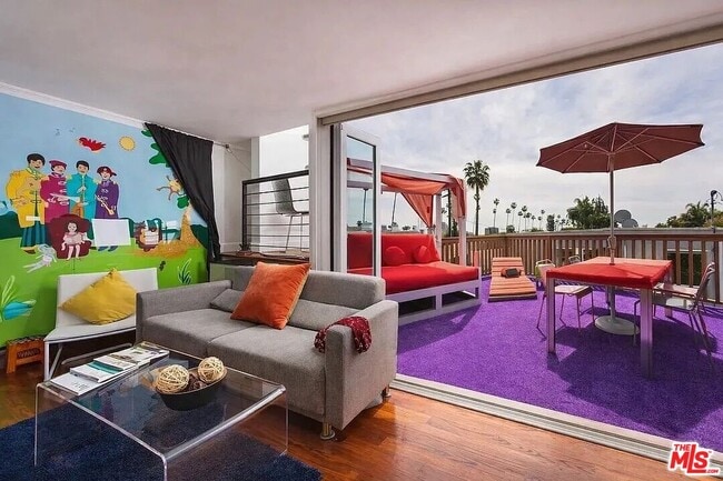 Building Photo - 8661 Clifton Wy