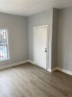 Photo - 813 W 43rd St