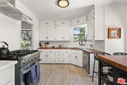 Photo - 8300 Creighton Ave