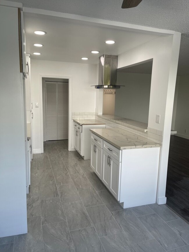 Photo - 825 S Bedford St Unit 103