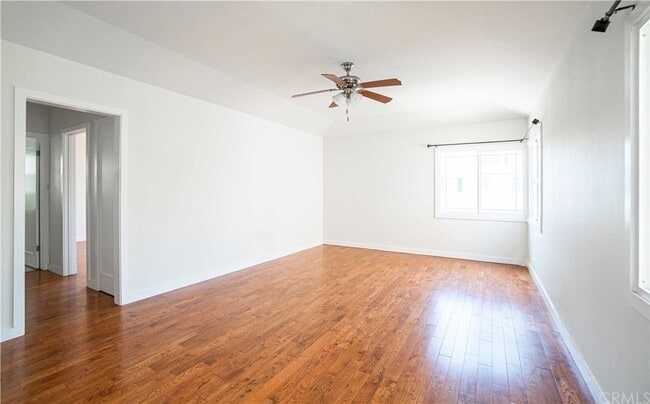 Photo - 1419 S Curson Ave