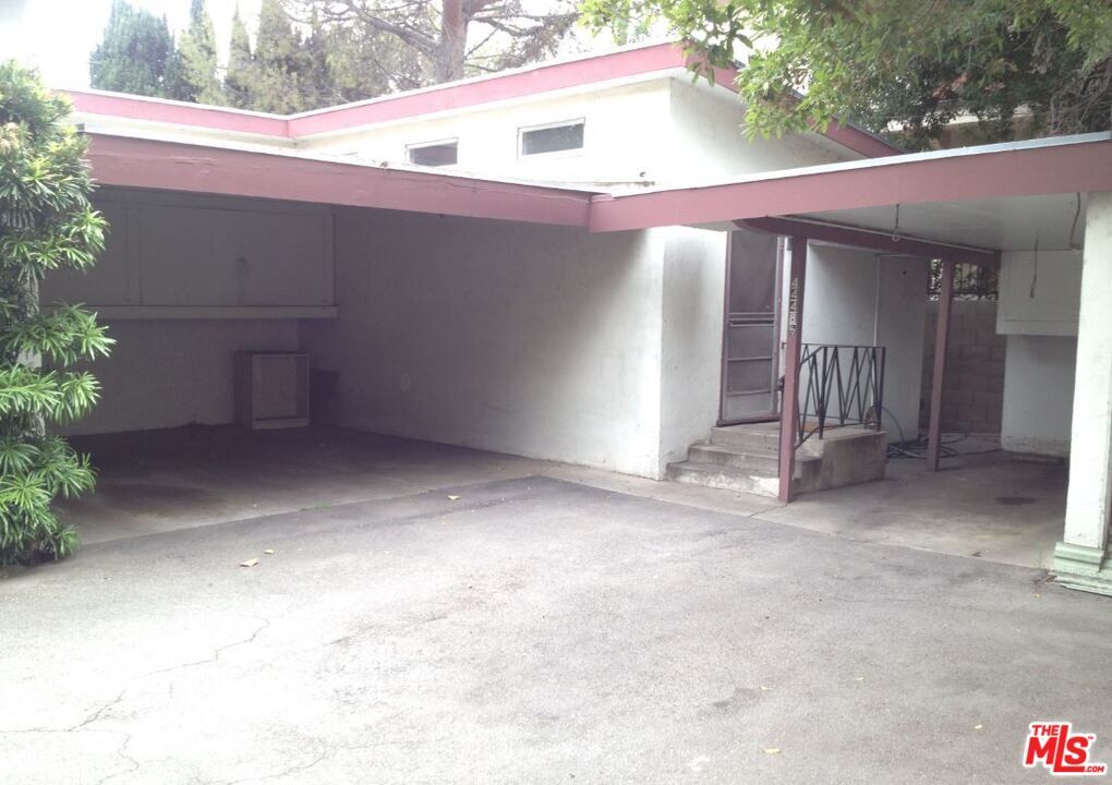 Photo - 4448 Avocado St Condo Unit 4448 1/2