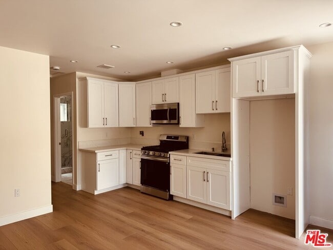 Photo - 7841 Peachtree Ave House