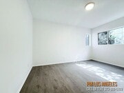 Photo - 10565 Camarillo St