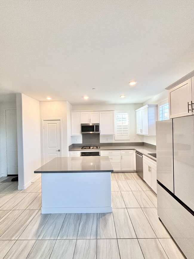 Photo - 4 Bedrooms in University Park
Available For Rent in January 2026