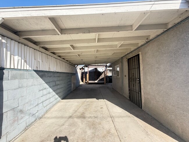 Photo - 8563rd Unit 856B